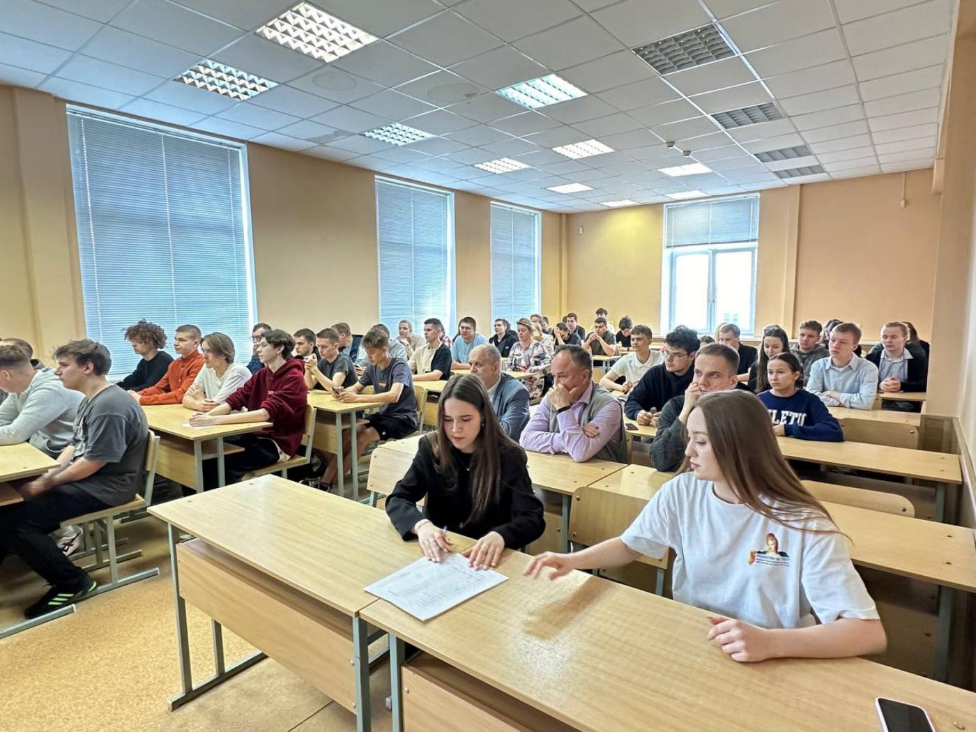 Диалоговая площадка «Беларусь – от освобождения к независимости» прошла в БНТУ